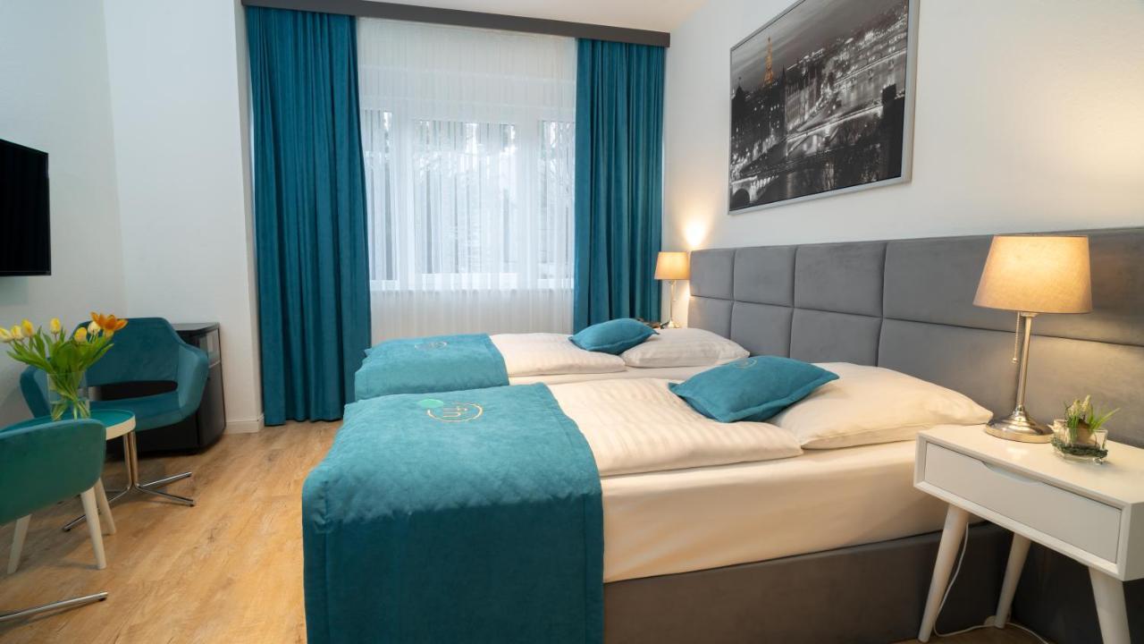 Friends Hotel Bad Salzuflen Exterior photo